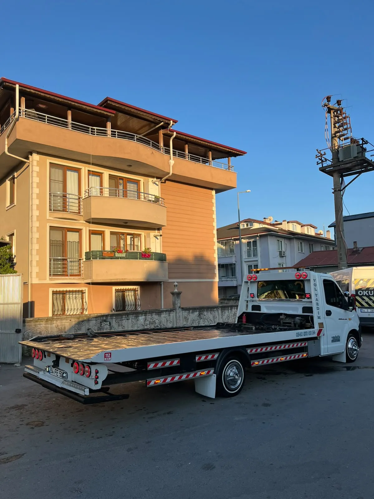 Acil Yol Yardım Hizmeti